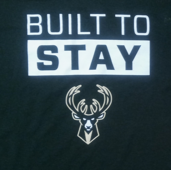 Milwaukee Bucks Champions Antetokounmpo t shirt - Picture 1 of 3